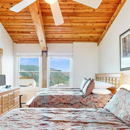 Interlude Condominiums 3-Bedroom Unit 307 Snowmass Village Room photo