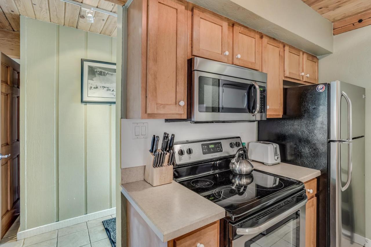 Interlude Condominiums 3-Bedroom Unit 307 Snowmass Village Exterior photo